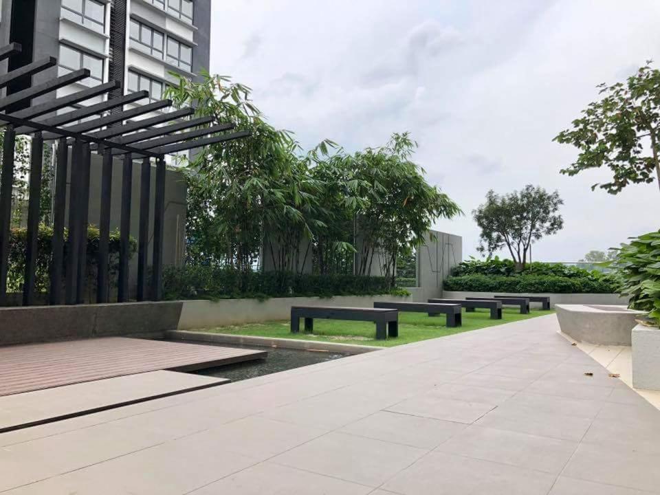 Dsara Big cinema Netflix projector next SB Hospital Lägenhet Sungai Buloh Exteriör bild